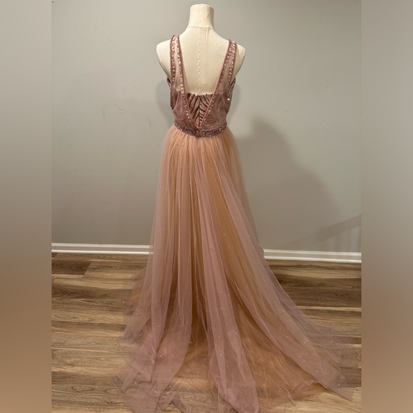 2 in 1! Picture yourself turning heads in this showstopper! NWT sz 6! Gorgeous! - Picture 7 of 10